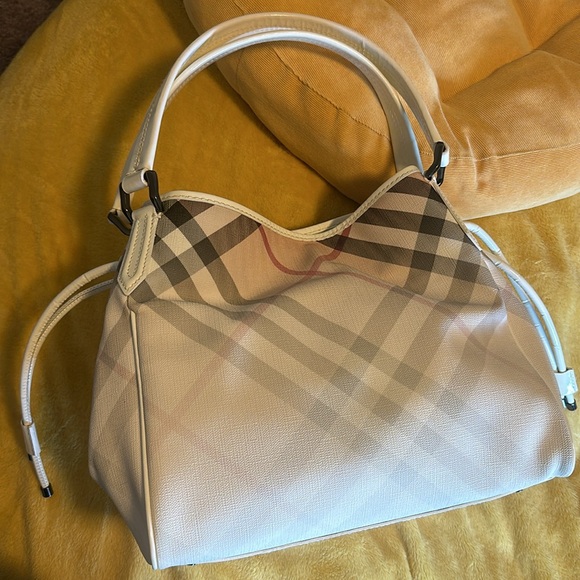 Burberry handbag - Picture 6 of 7